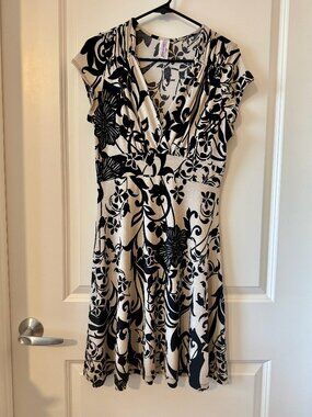 Purple Rain Floral Print Cap Sleeve Dress — Black & Cream, Size Large